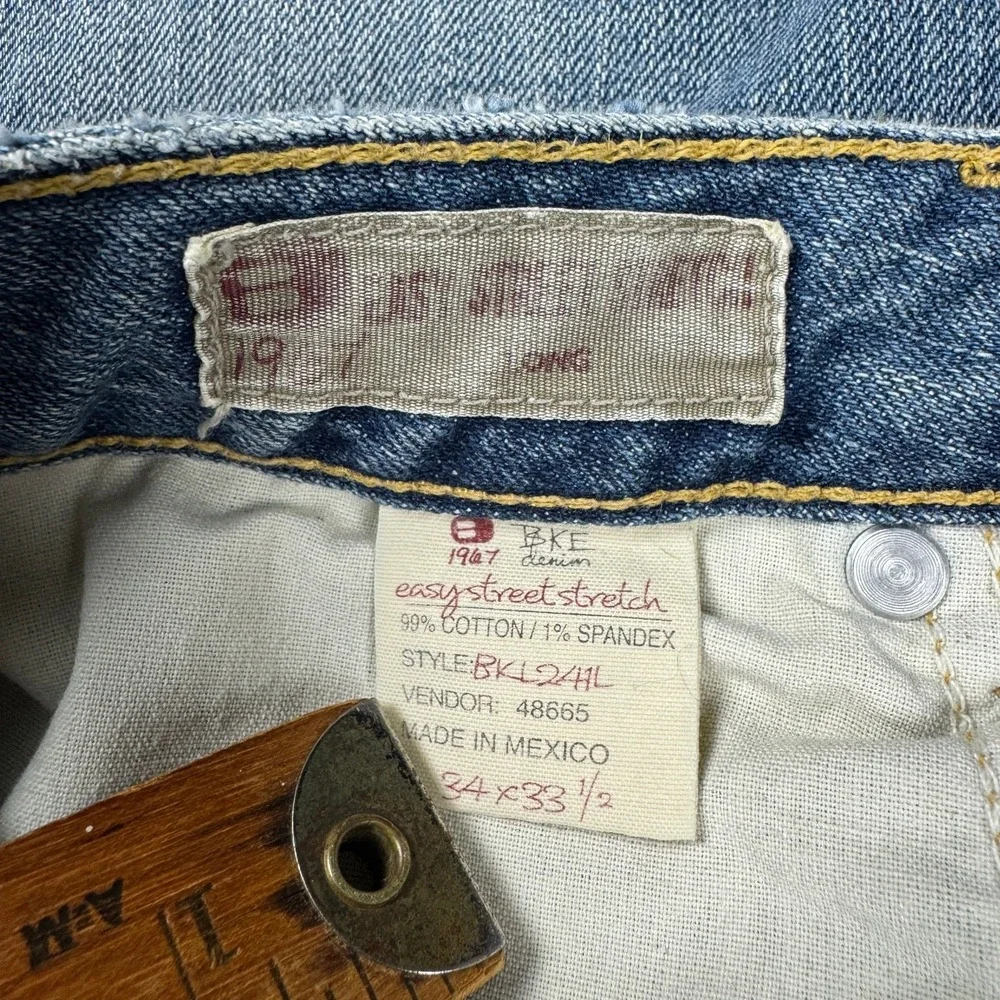 BKE Easy Street Bootcut Jeans Mens 34x33.5‎ Blue Faded Distressed Denim Buckle